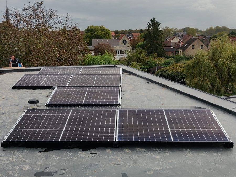 Zonnepanelen installatie