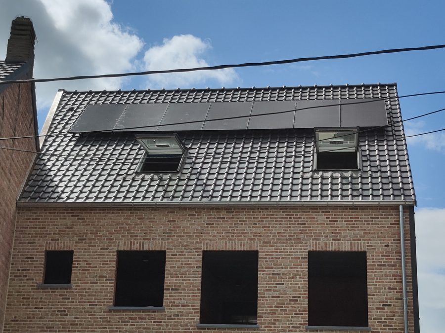Zonnepanelen installatie